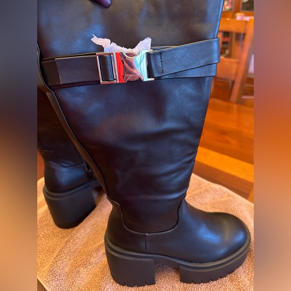 Nwot! ALASKA WIDE FIT BLACK ROUNDED TOE CHUNKY HEEL BOOTS SIZE 5 no box - Picture 8 of 11